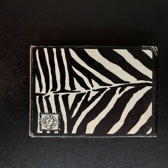 Zebra and Tiger Striped Save Our World Poker-Size Playing Card Decks New Sealed - Picture 6 of 7